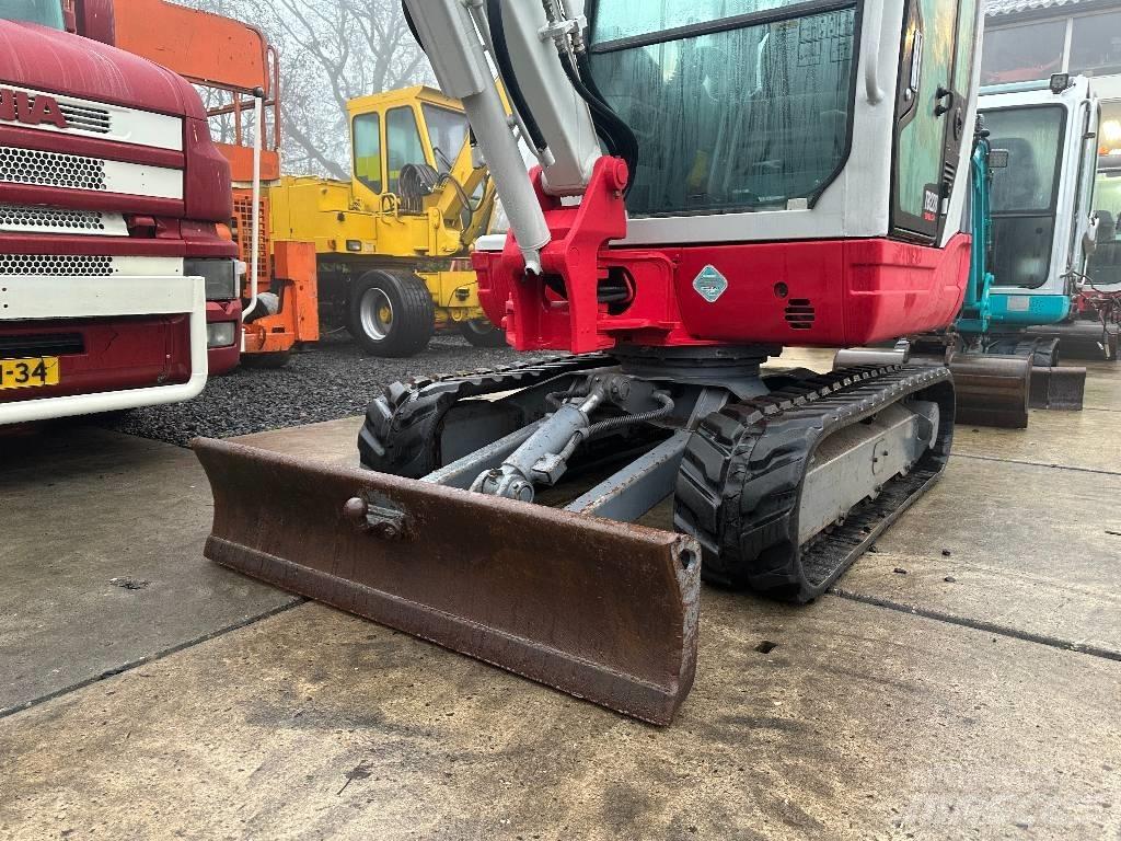 Takeuchi TB228 Minikoparki