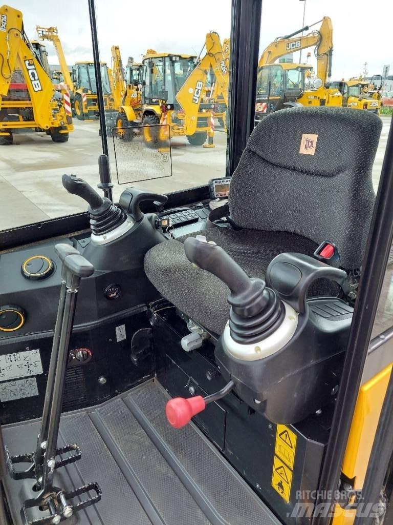 JCB 19 C-1 Minikoparki