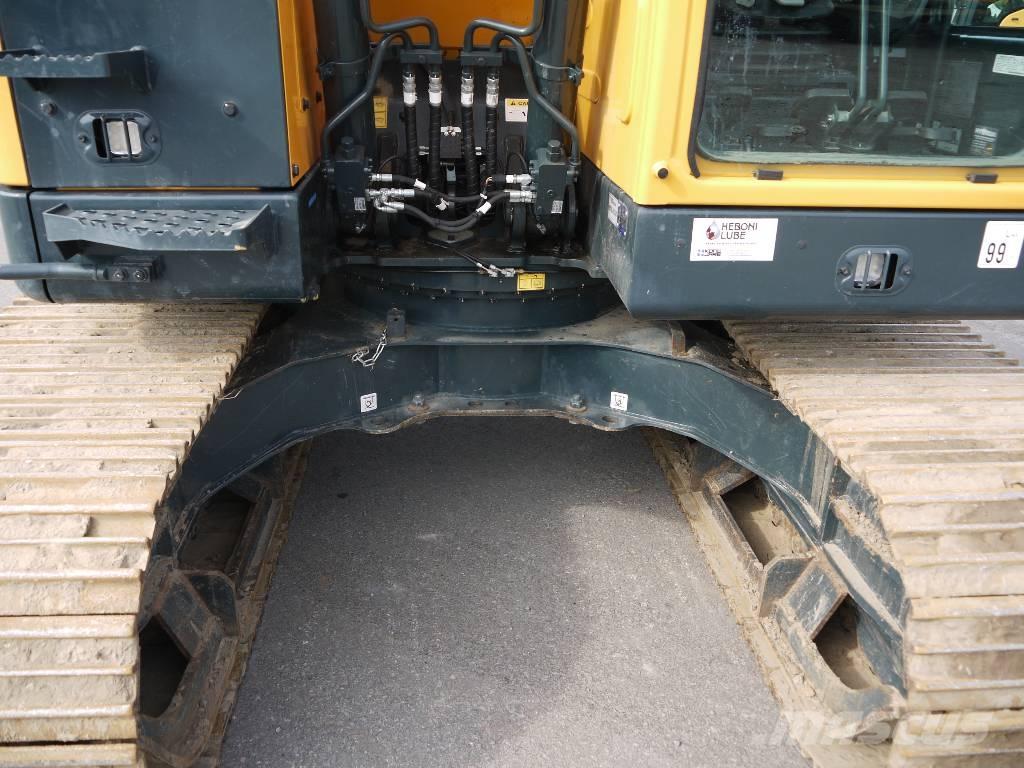 Hyundai HX 130 LCR Koparki gąsienicowe