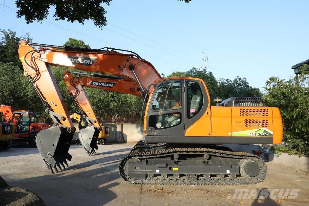 Develon DX205 Koparki gąsienicowe