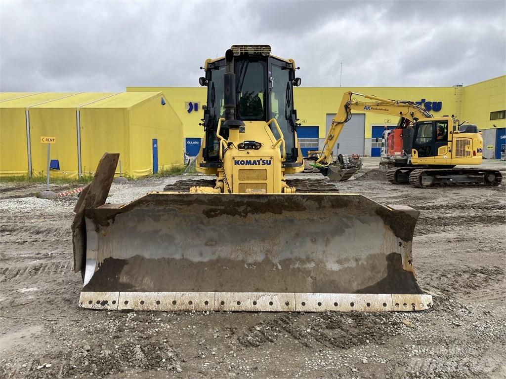Komatsu DX 51 PX 22 Spycharki gąsienicowe
