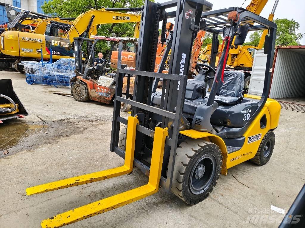 Komatsu FD30 Wózki Diesla