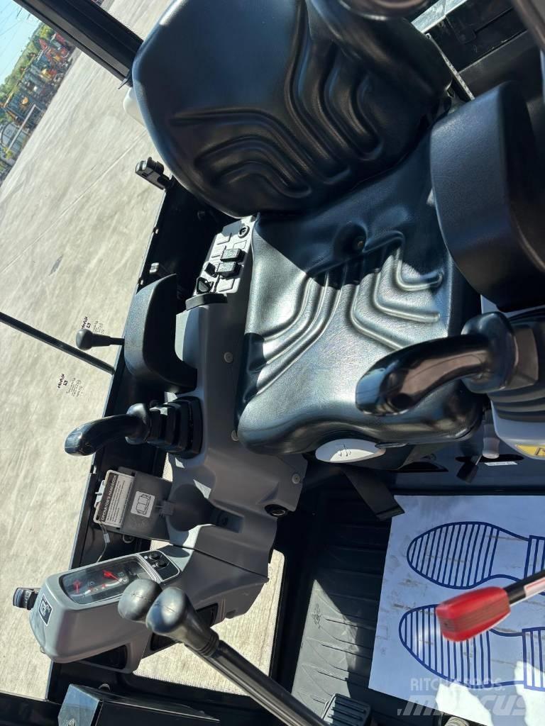 Kubota KX 015-4 Minikoparki
