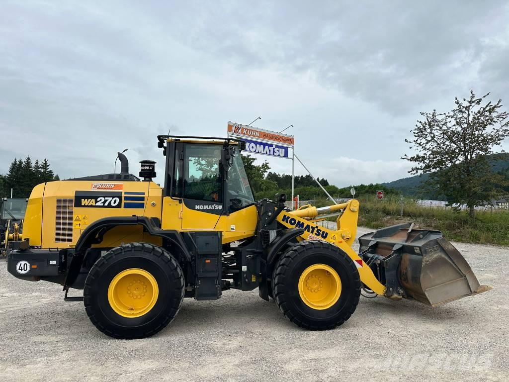 Komatsu WA 270-8 Ładowarki kołowe
