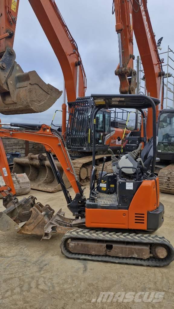 Hitachi ZX 19 U-5 Minikoparki