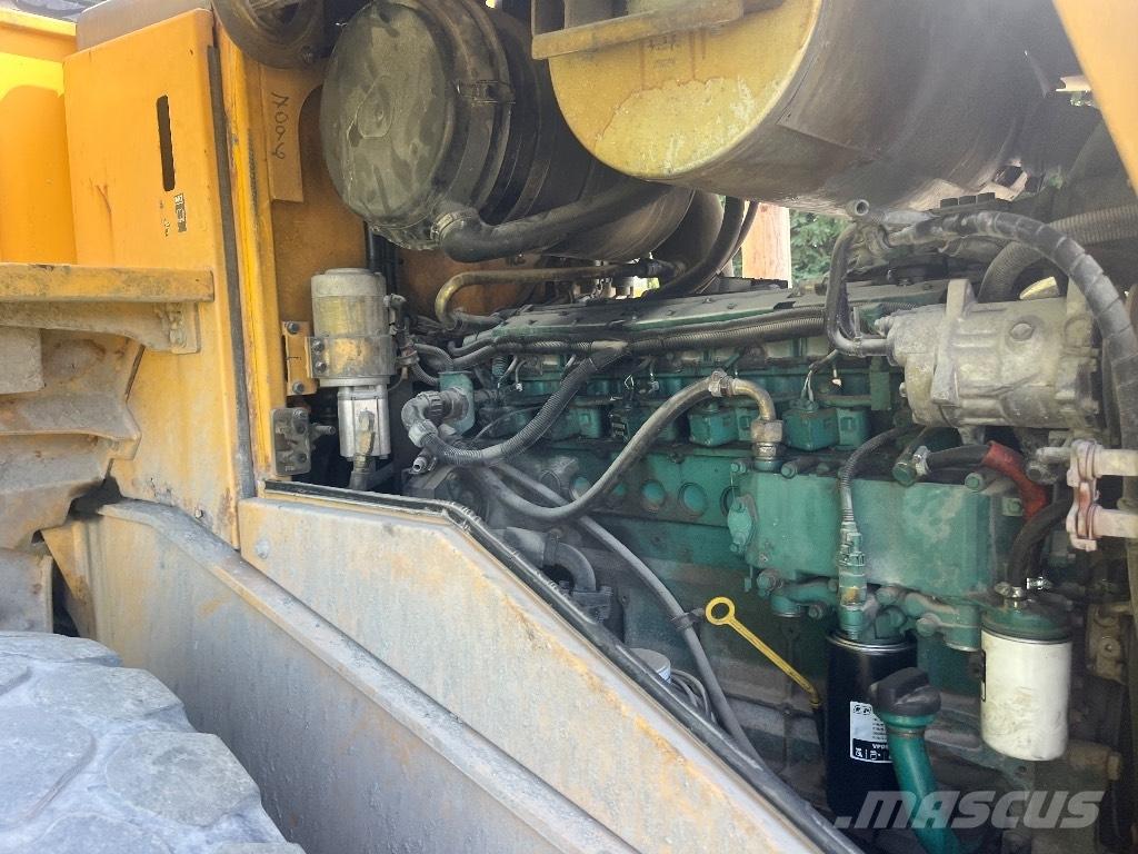 Volvo L 120 E Ładowarki kołowe