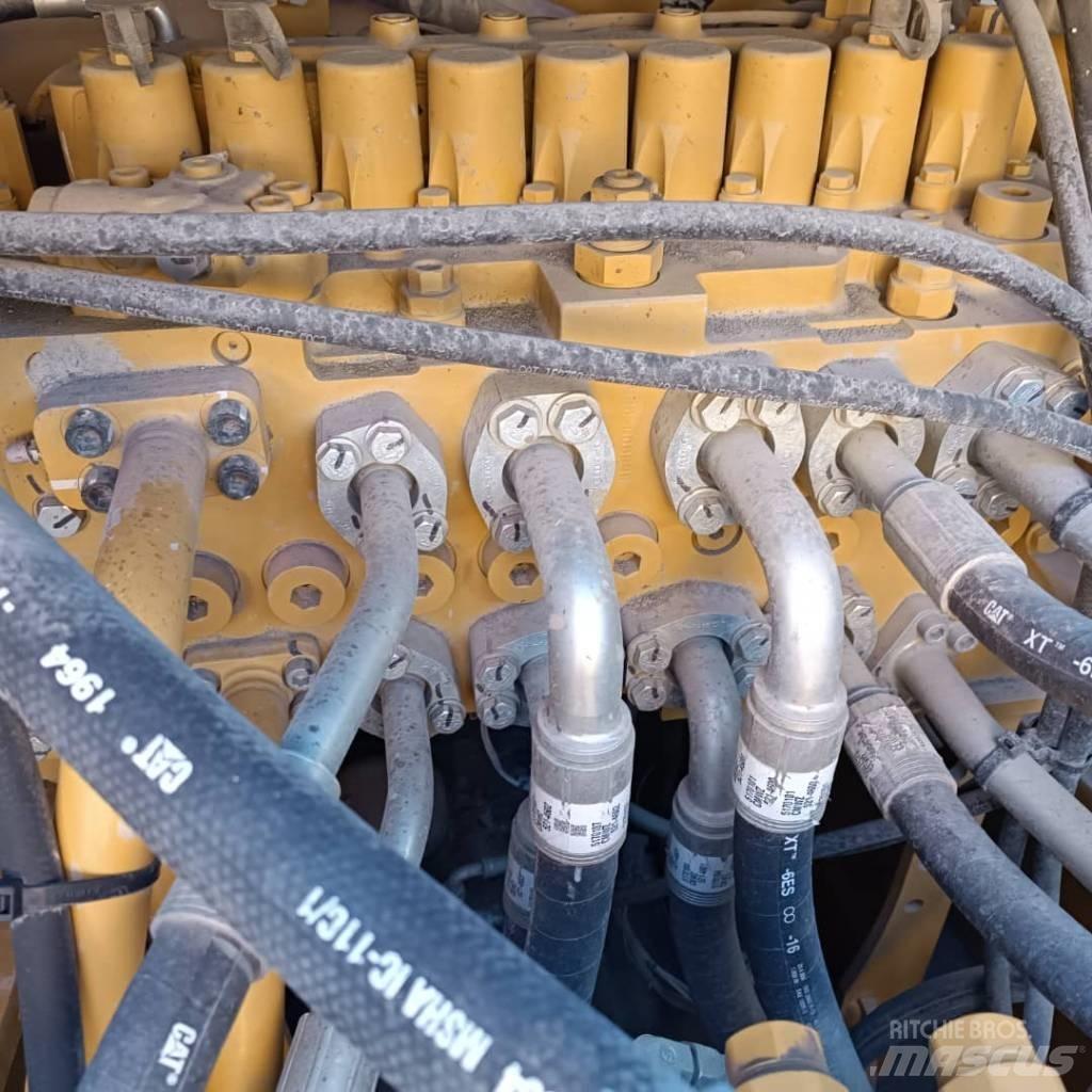 CAT 330GC Koparki gąsienicowe
