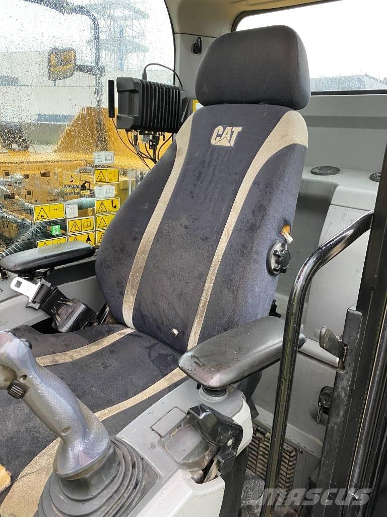 CAT 2020 Koparki gąsienicowe