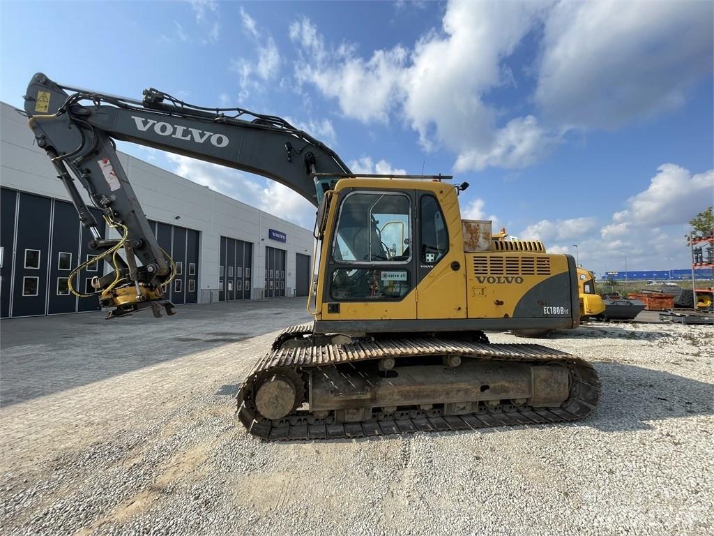 Volvo EC 180 B LC Koparki gąsienicowe