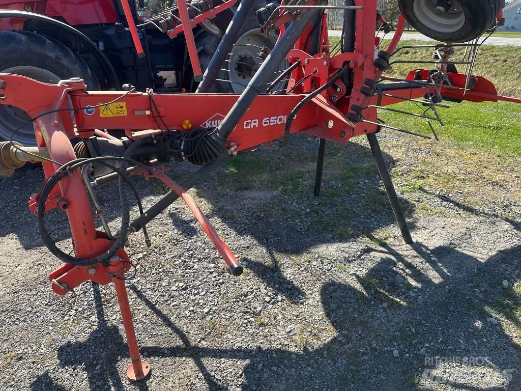 Kuhn GA 6501 P Ciągnikowe żniwiarki pokosowe