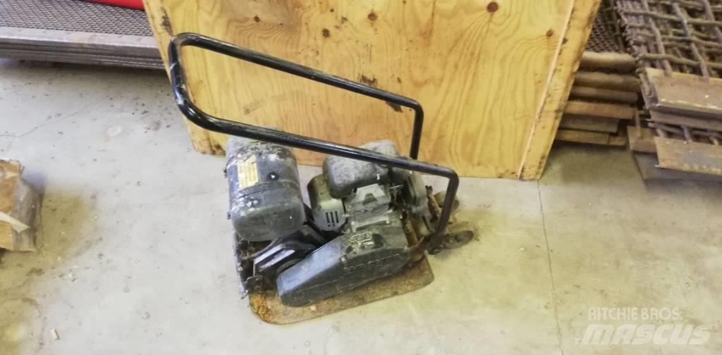 Wacker 1135 Ubijaki