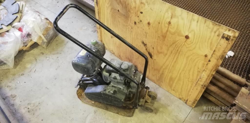 Wacker 1135 Ubijaki