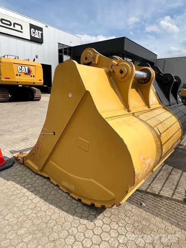 CAT 374 Koparki gąsienicowe