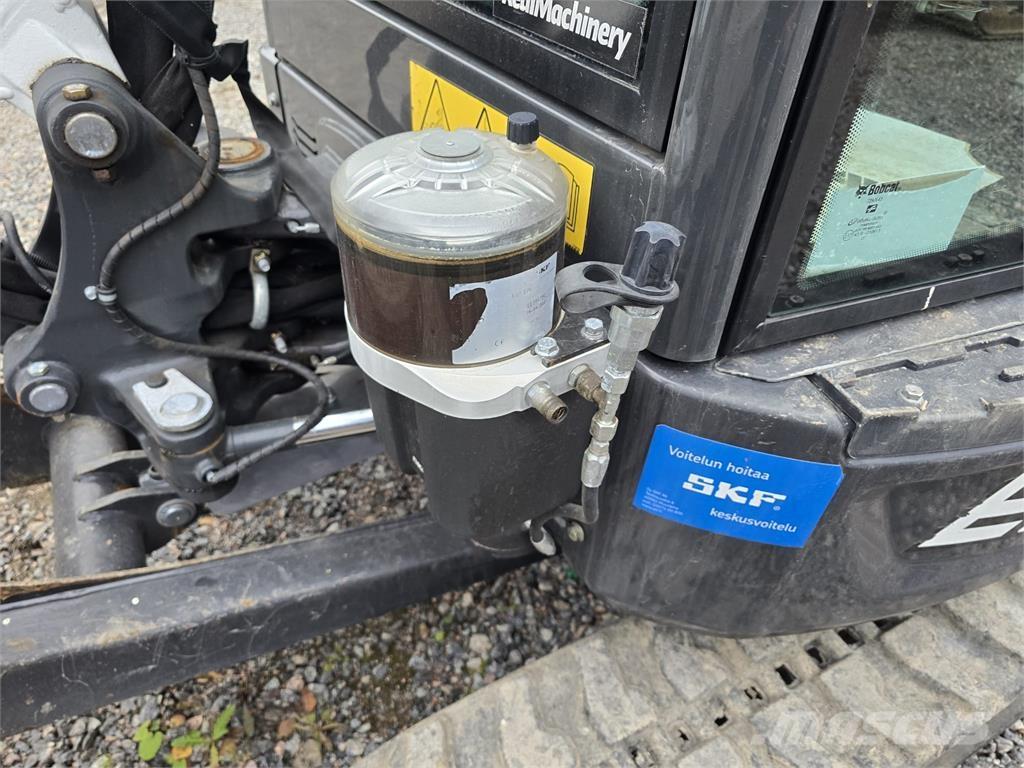 Bobcat E27z Minikoparki