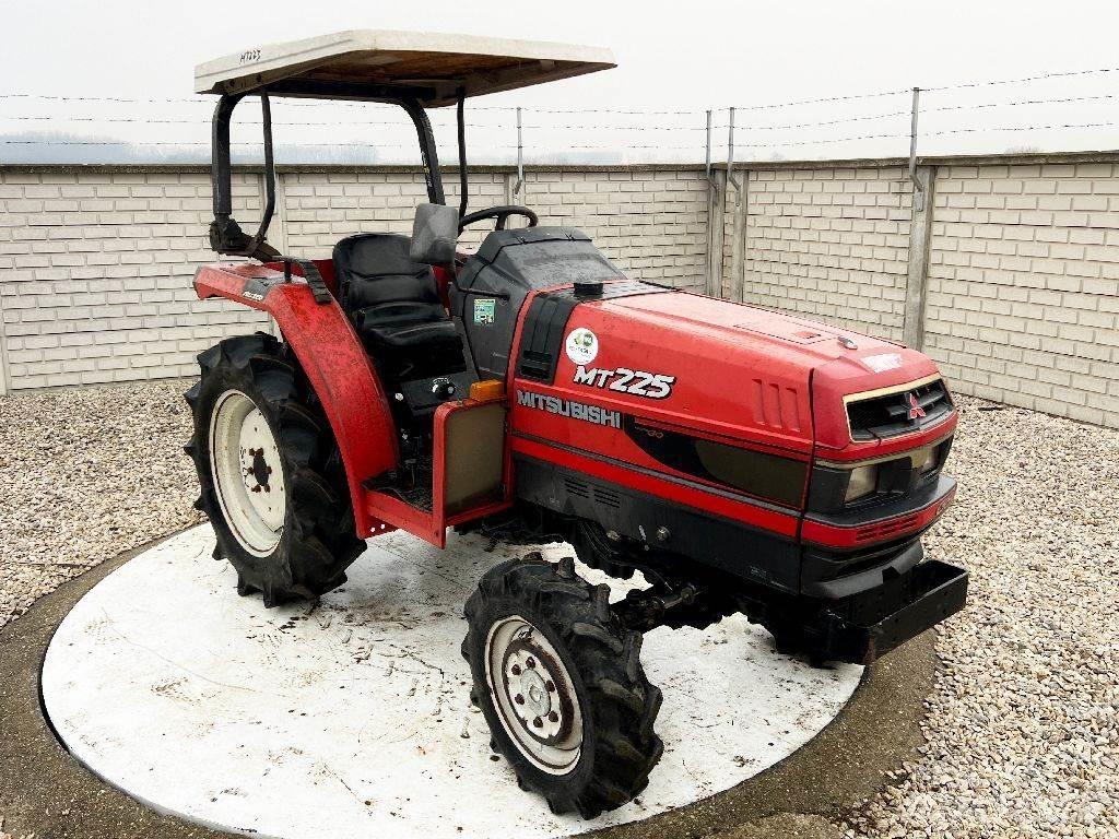 Mitsubishi MT225 Ciągniki rolnicze