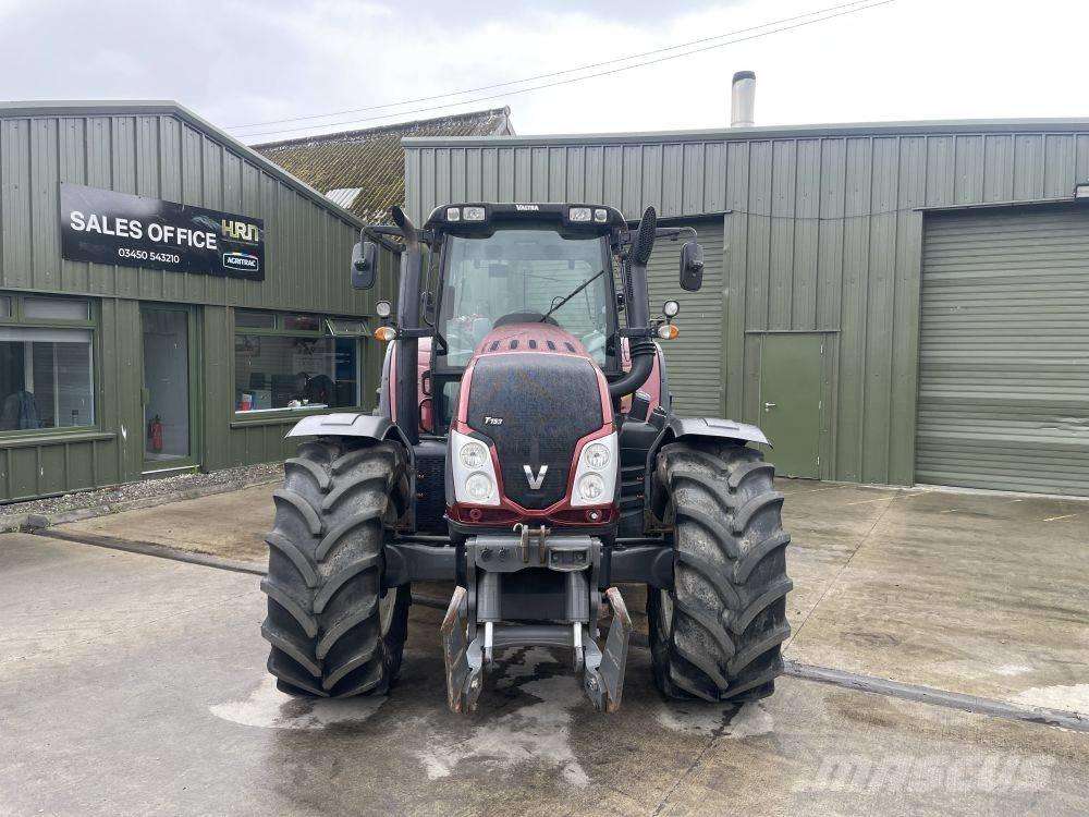 Valtra T 153 Ciągniki rolnicze