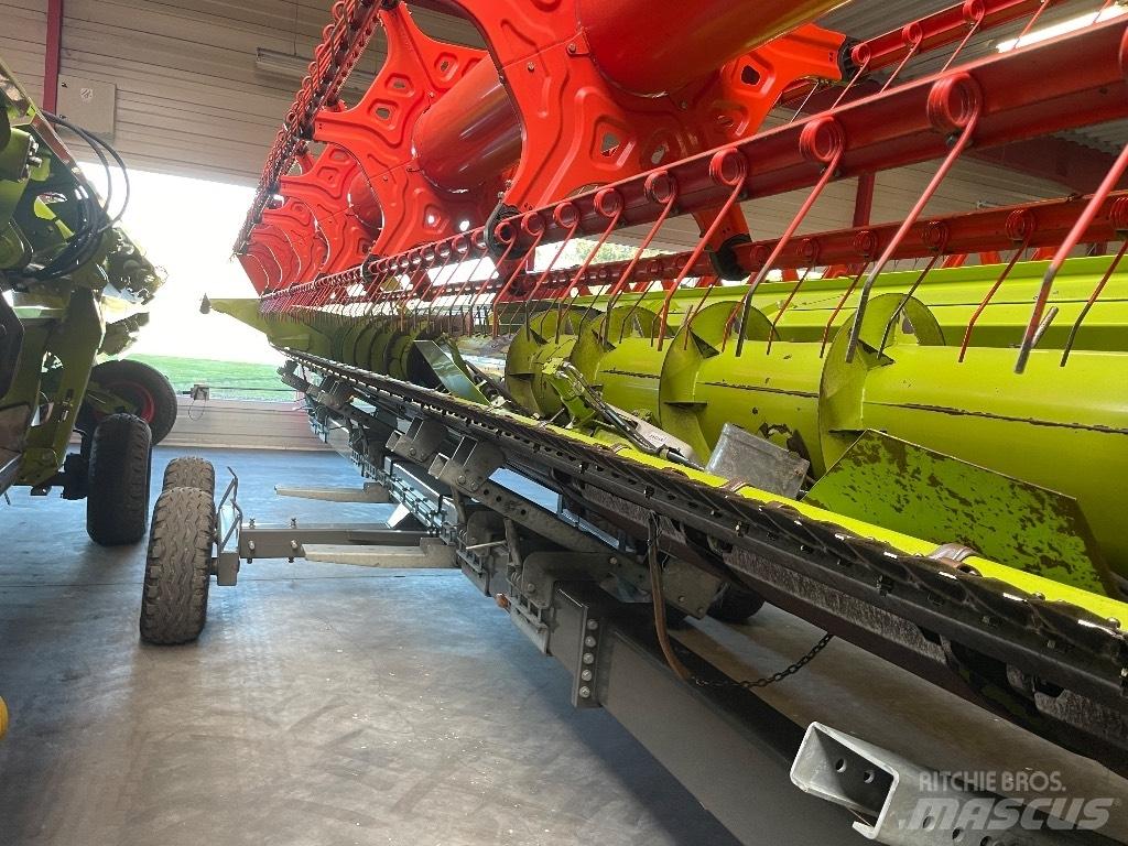 CLAAS Lexion 660 Kombajny zbożowe