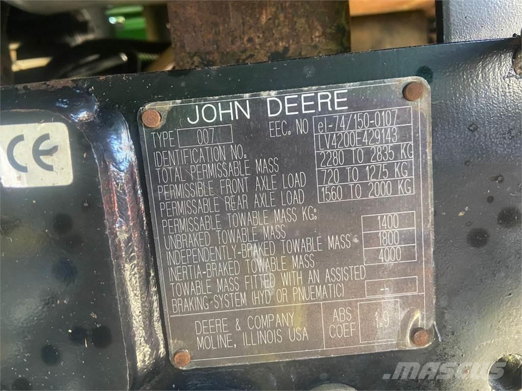 John Deere 4200 Mikrociągniki