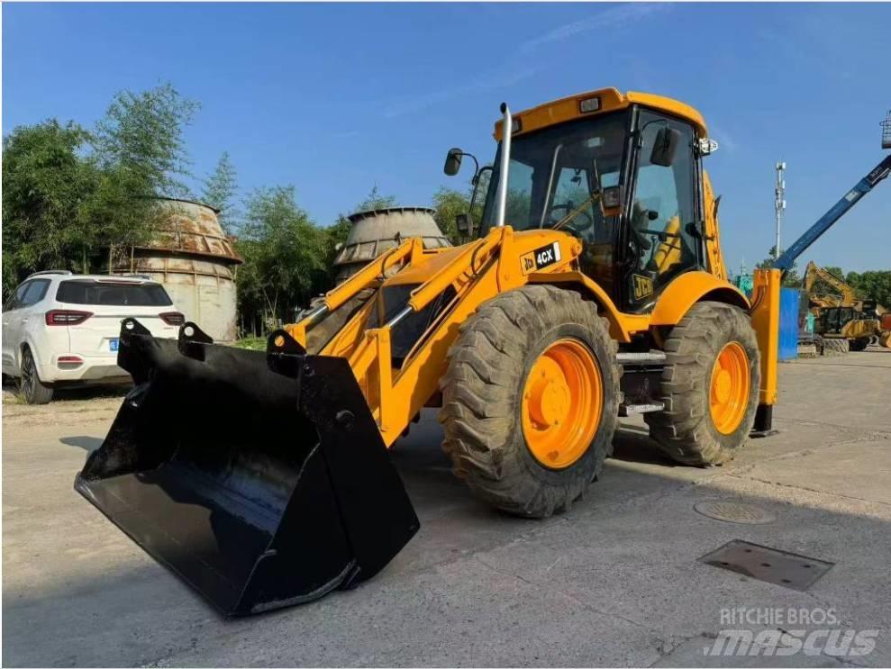 JCB 4 CX Koparko-ładowarki