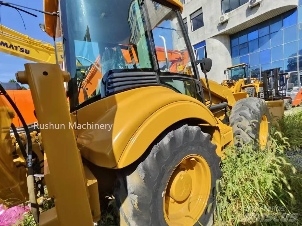 JCB 4 CX Koparko-ładowarki