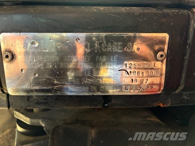 Case IH 1255 Ciągniki rolnicze