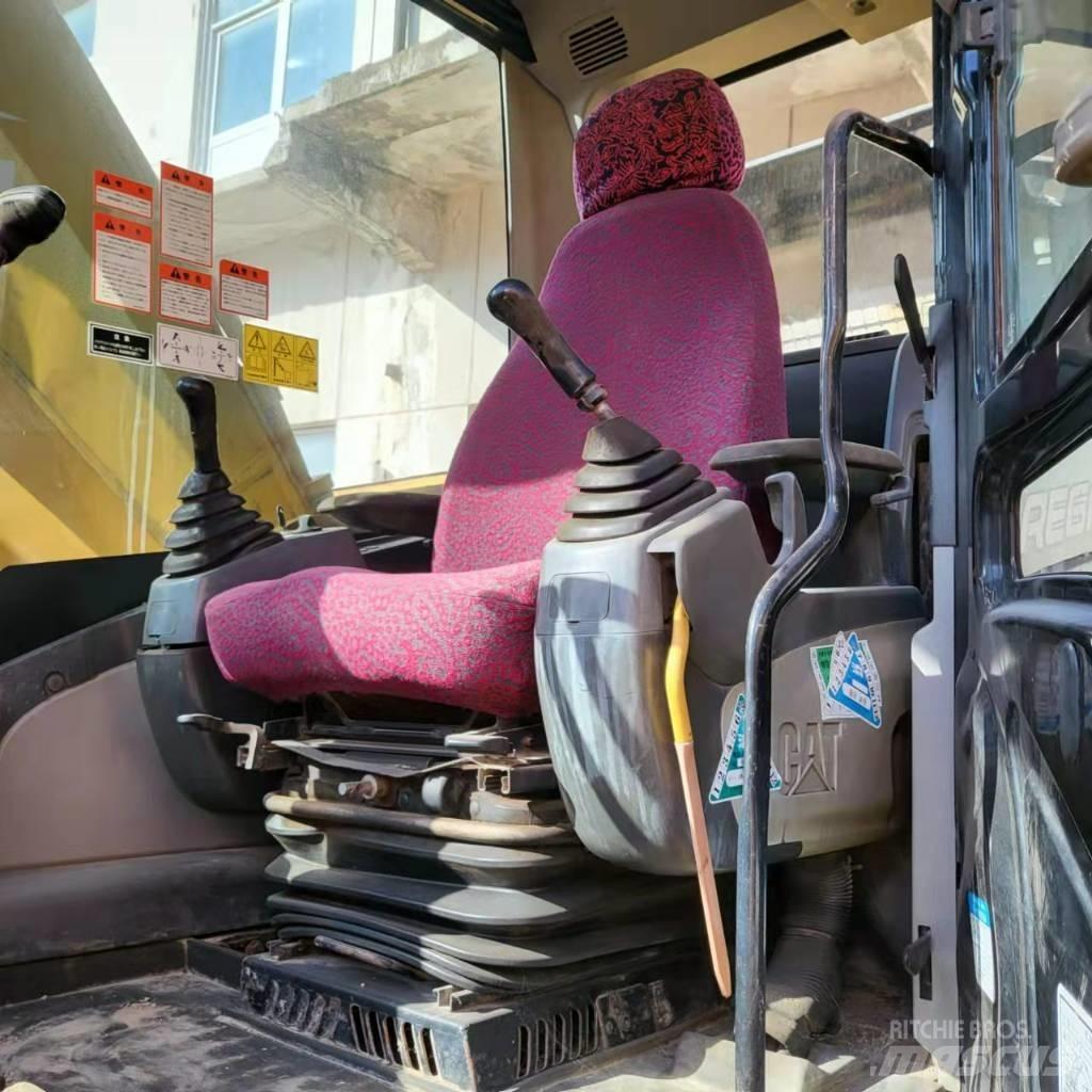 CAT 329 D Koparki gąsienicowe