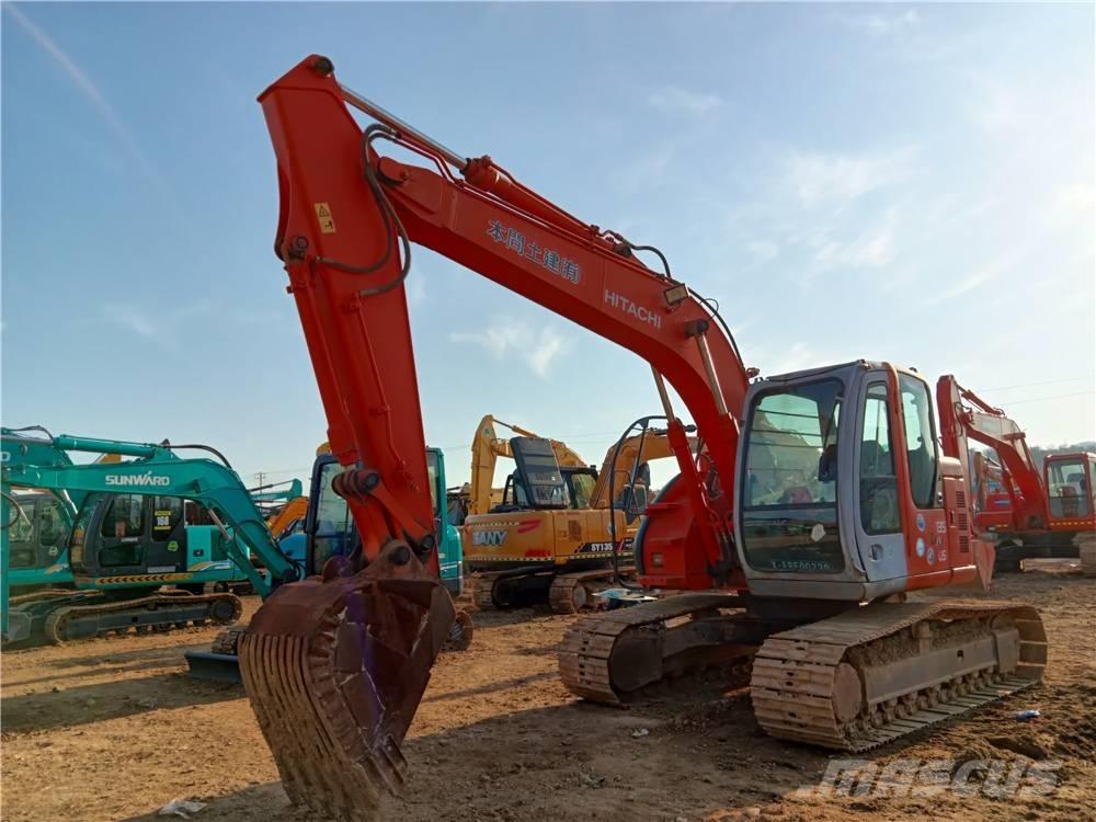 Hitachi ZX135US Koparki gąsienicowe