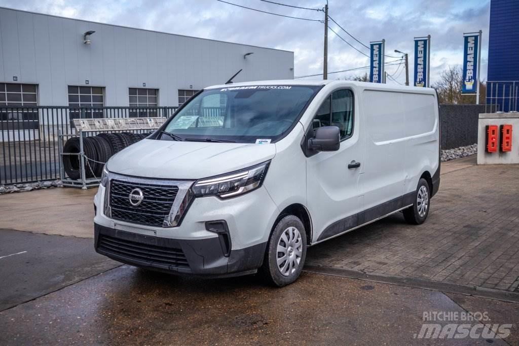 Nissan Primastar Inne