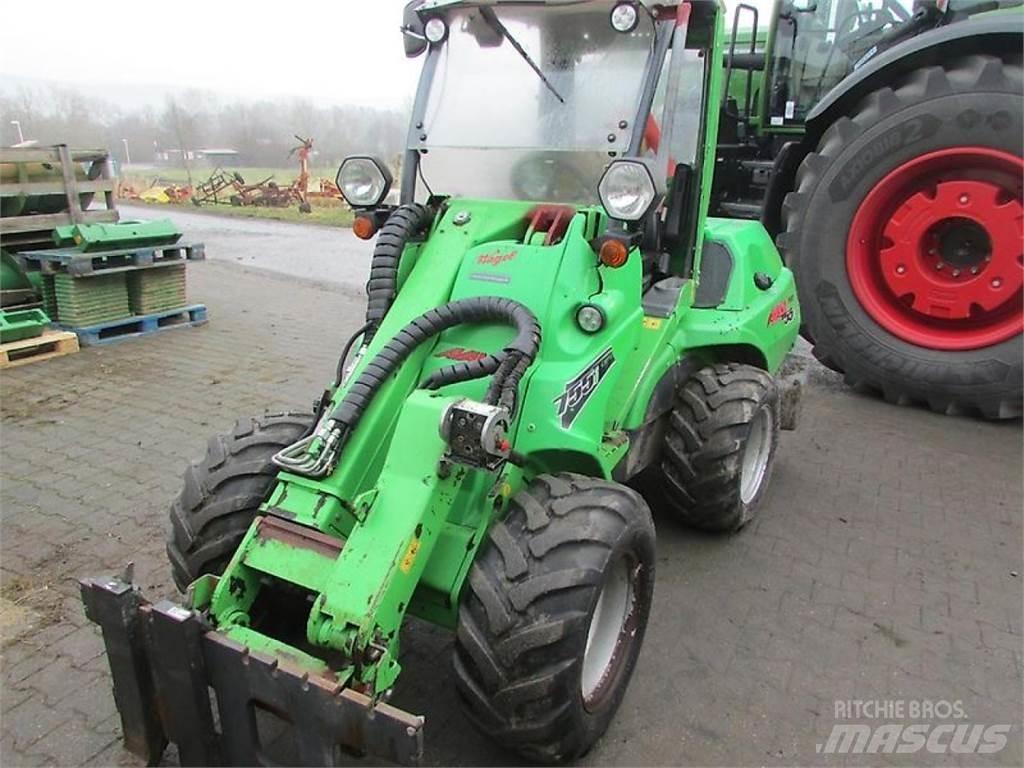 Avant 755i Ładowarki kołowe