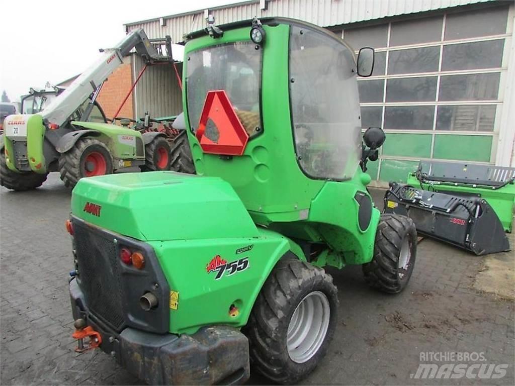 Avant 755i Ładowarki kołowe