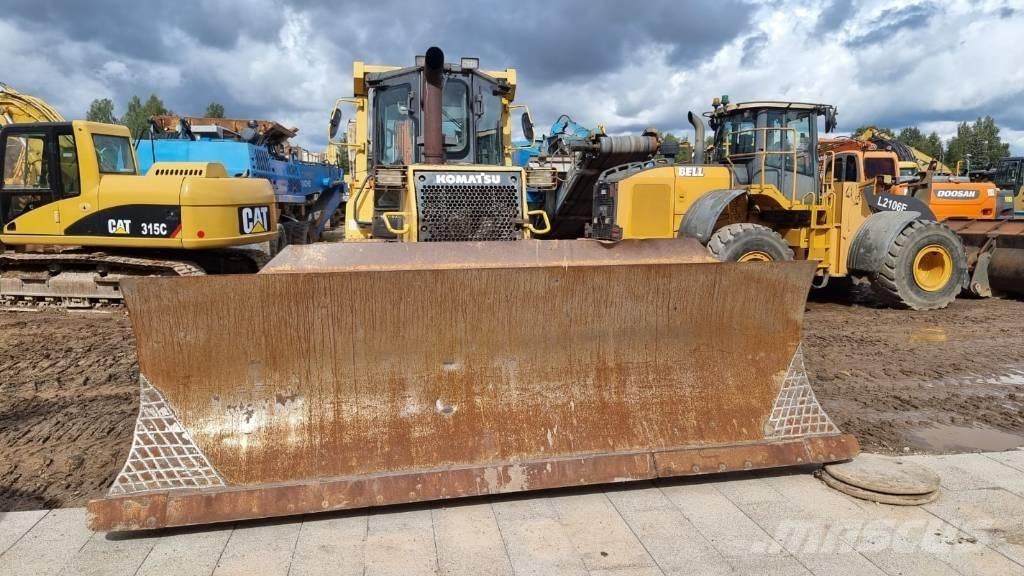 Komatsu D 61 PX-15 Spycharki gąsienicowe
