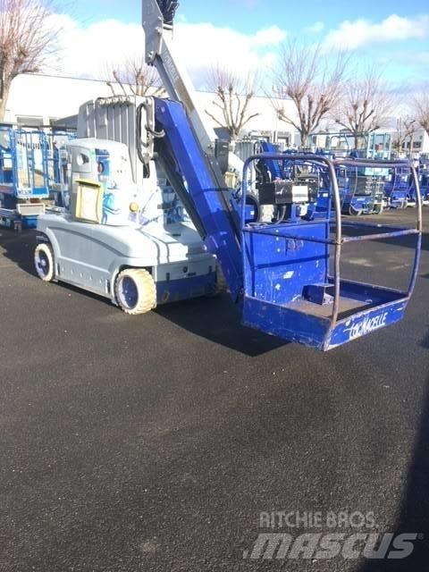 JLG TOUCAN 1210 Podnośniki masztowe