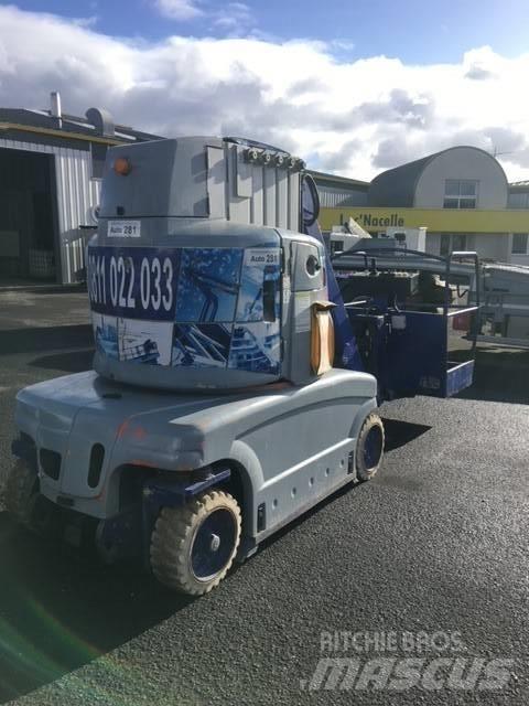 JLG TOUCAN 1210 Podnośniki masztowe