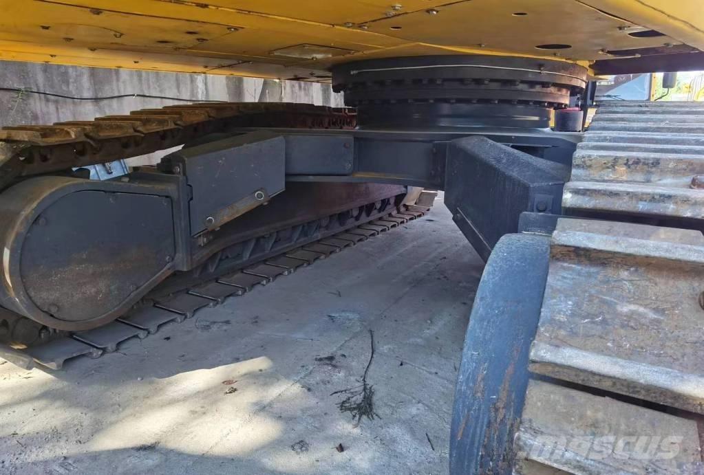 Komatsu PC 450 Koparki gąsienicowe