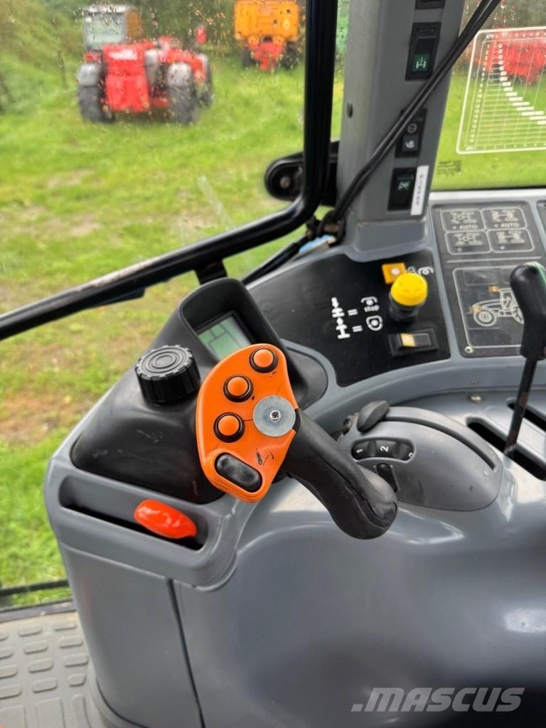 New Holland TM 175 Ciągniki rolnicze