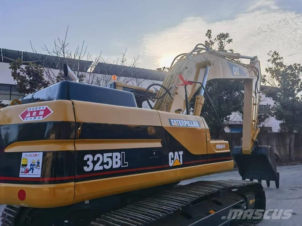 CAT 325 B L Koparki gąsienicowe