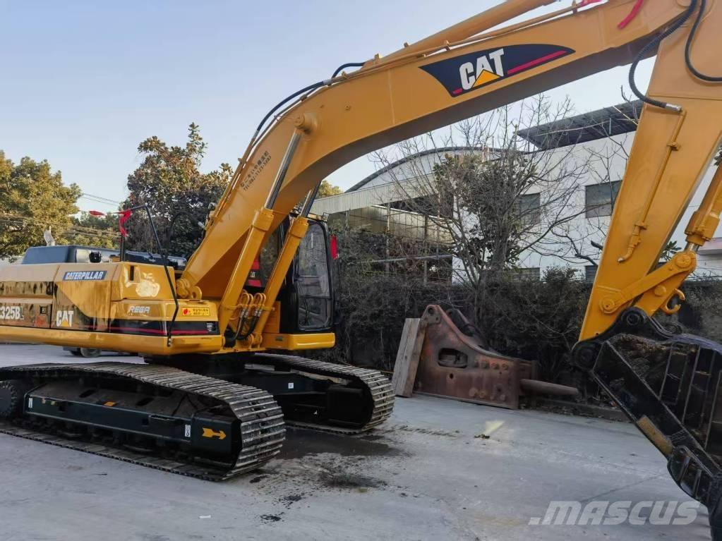 CAT 325 B L Koparki gąsienicowe