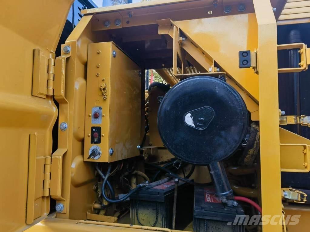 CAT 325 B L Koparki gąsienicowe