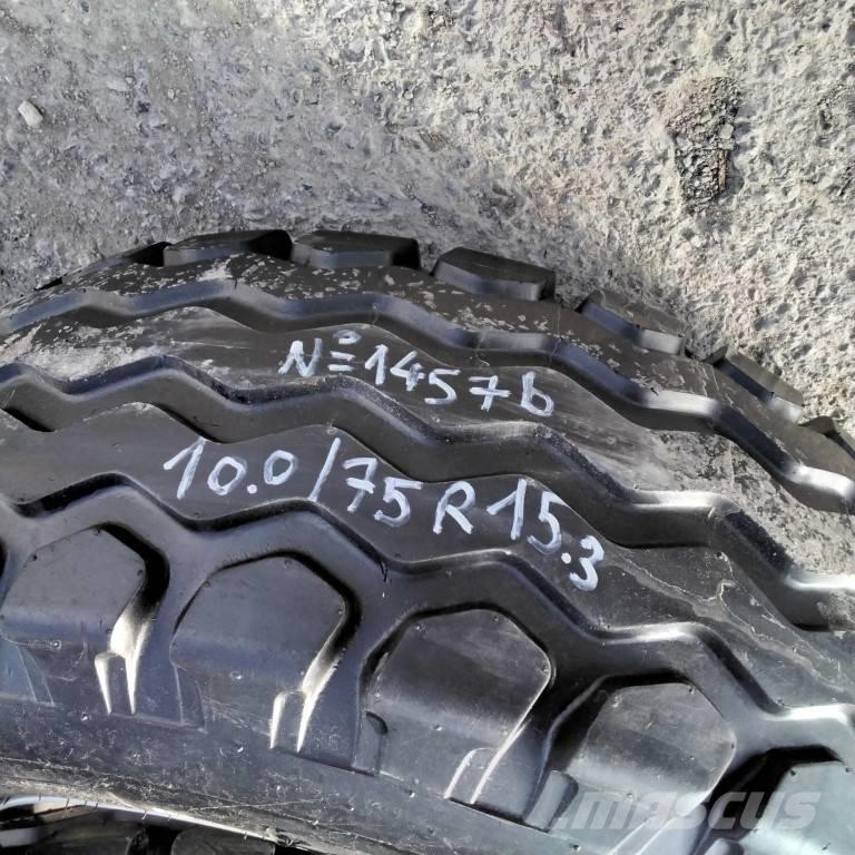 Advance 10.0/75R15.3 Opony, koła i felgi