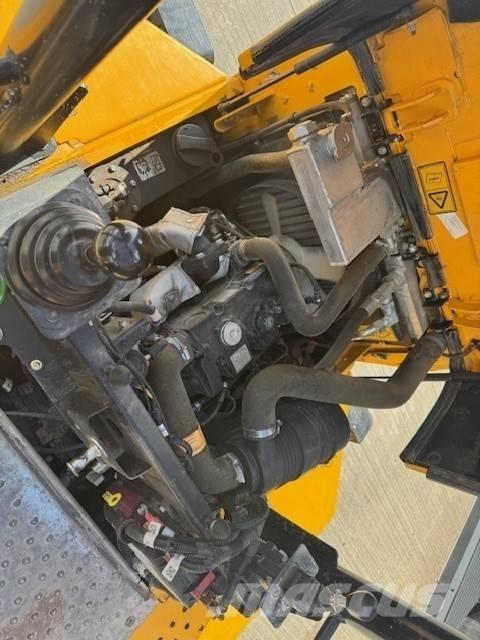 JCB 3STH 2S5 Wozidła kolebkowe