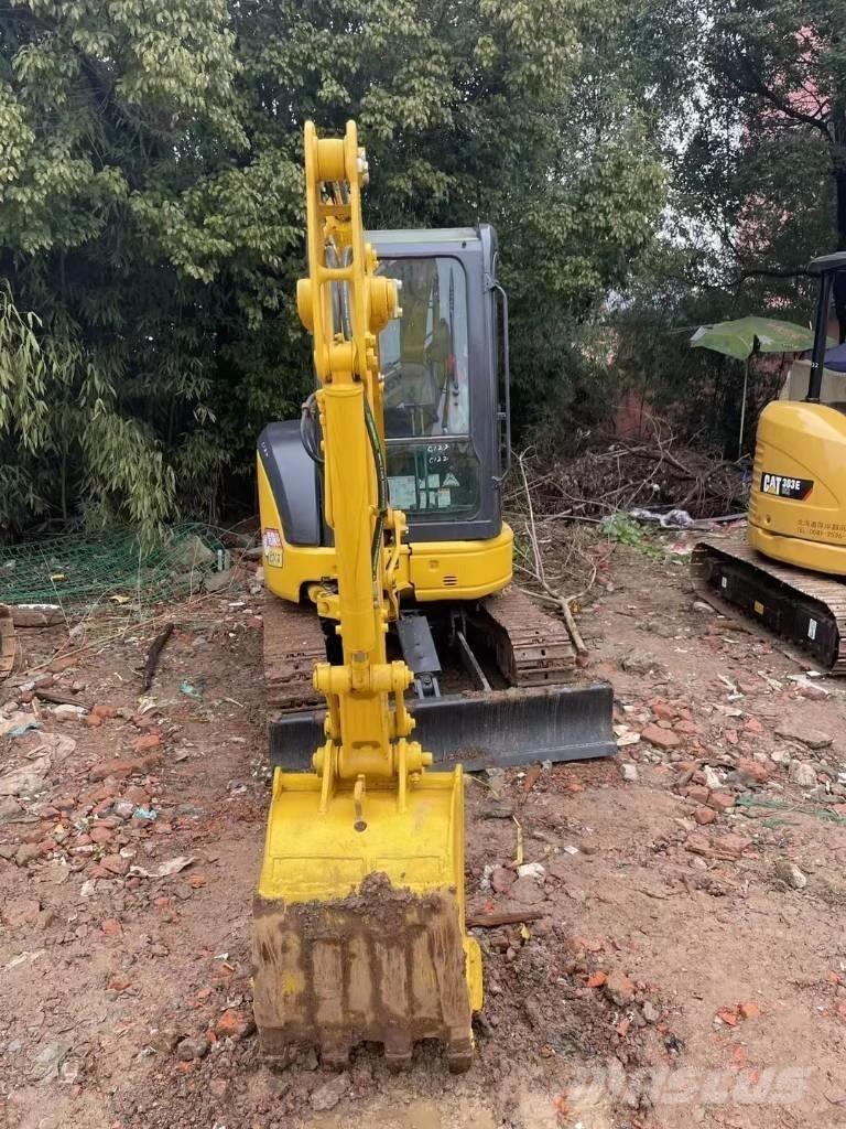 Komatsu PC30MR Minikoparki