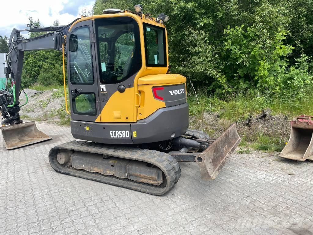 Volvo ECR58D Minikoparki