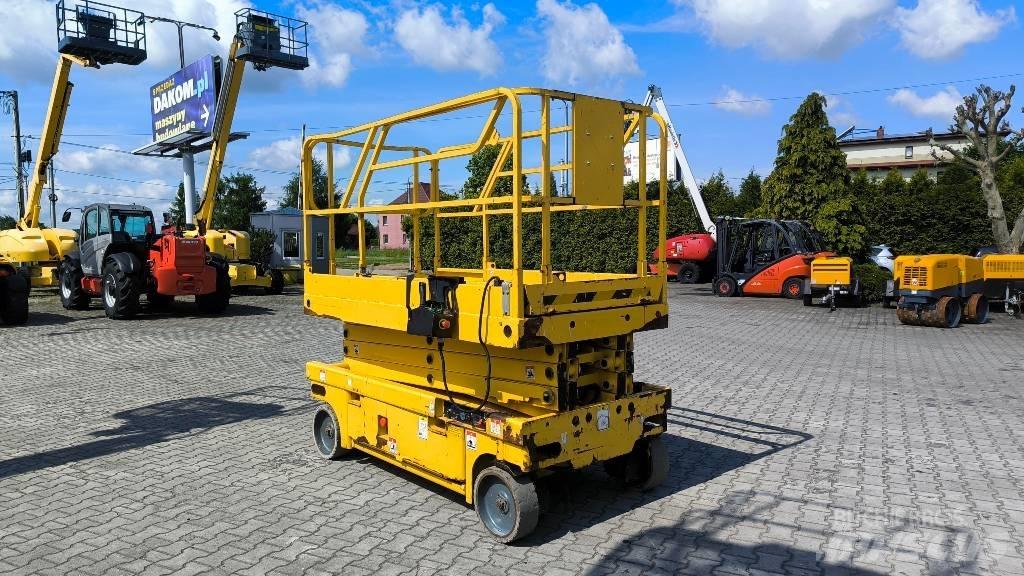 Haulotte Compact 10 Podnośniki nożycowe