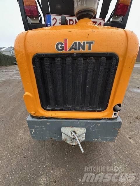 GiANT G2200 HD Ładowarki kołowe