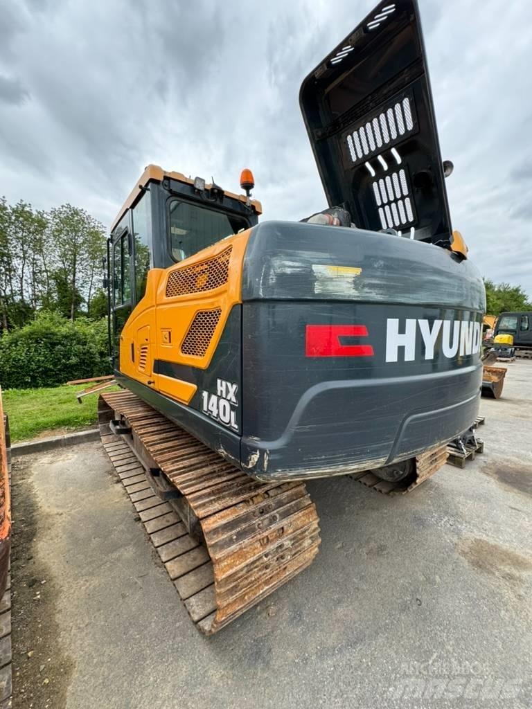 Hyundai HX 140L Koparki gąsienicowe