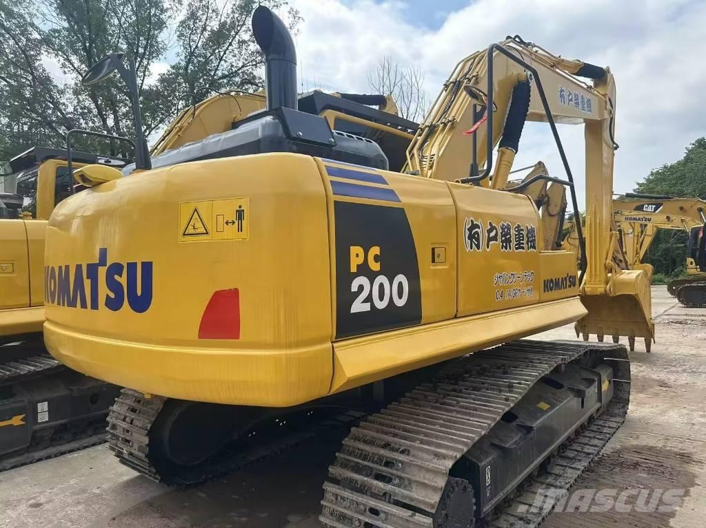 Komatsu PC 200-8N1 Koparki gąsienicowe