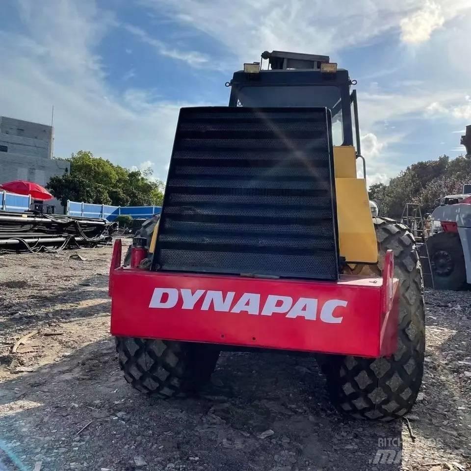 Dynapac CA251D Walce jednobębnowe