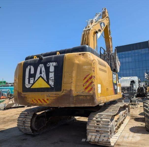 CAT 330 Koparki gąsienicowe