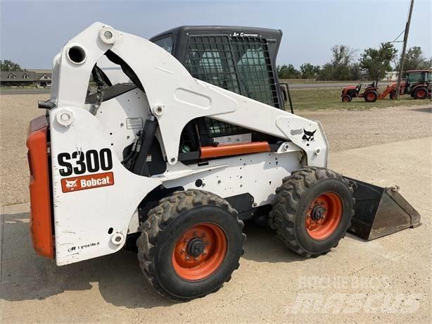 Bobcat S 300 Ładowarki burtowe