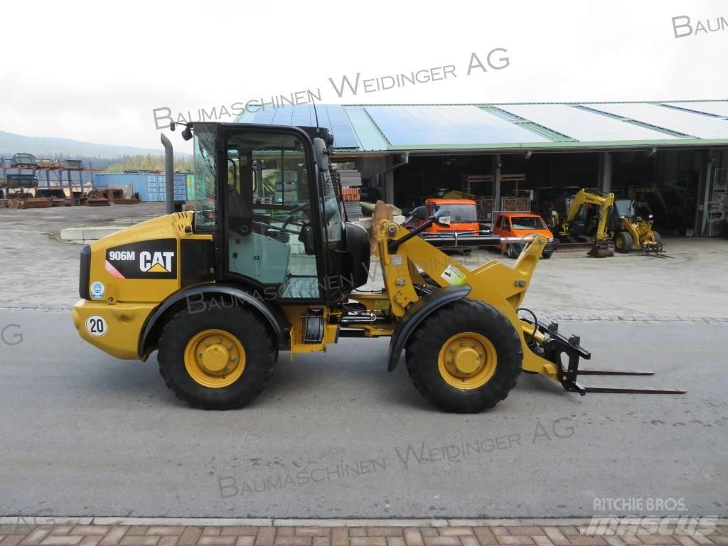 CAT 906M Ładowarki kołowe